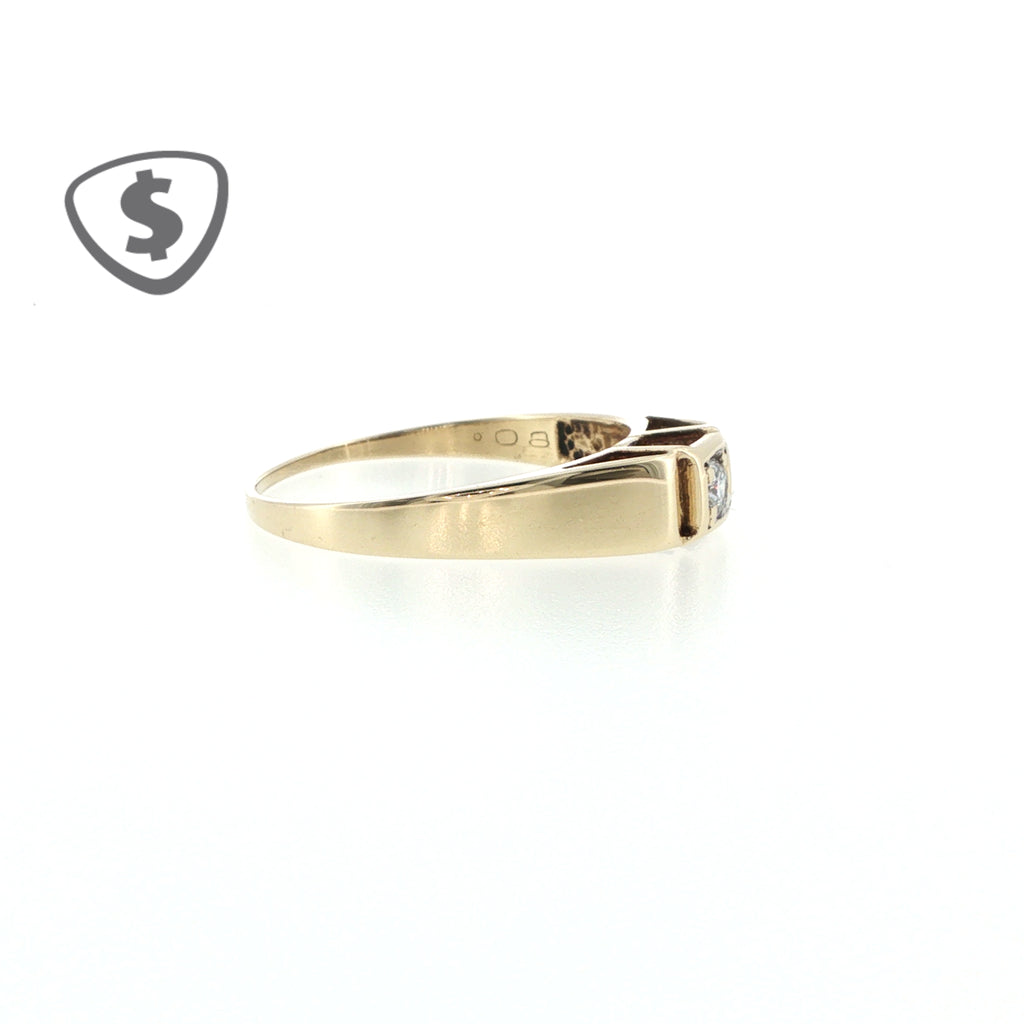 9ct Yellow Gold Solitaire Engagement Ring