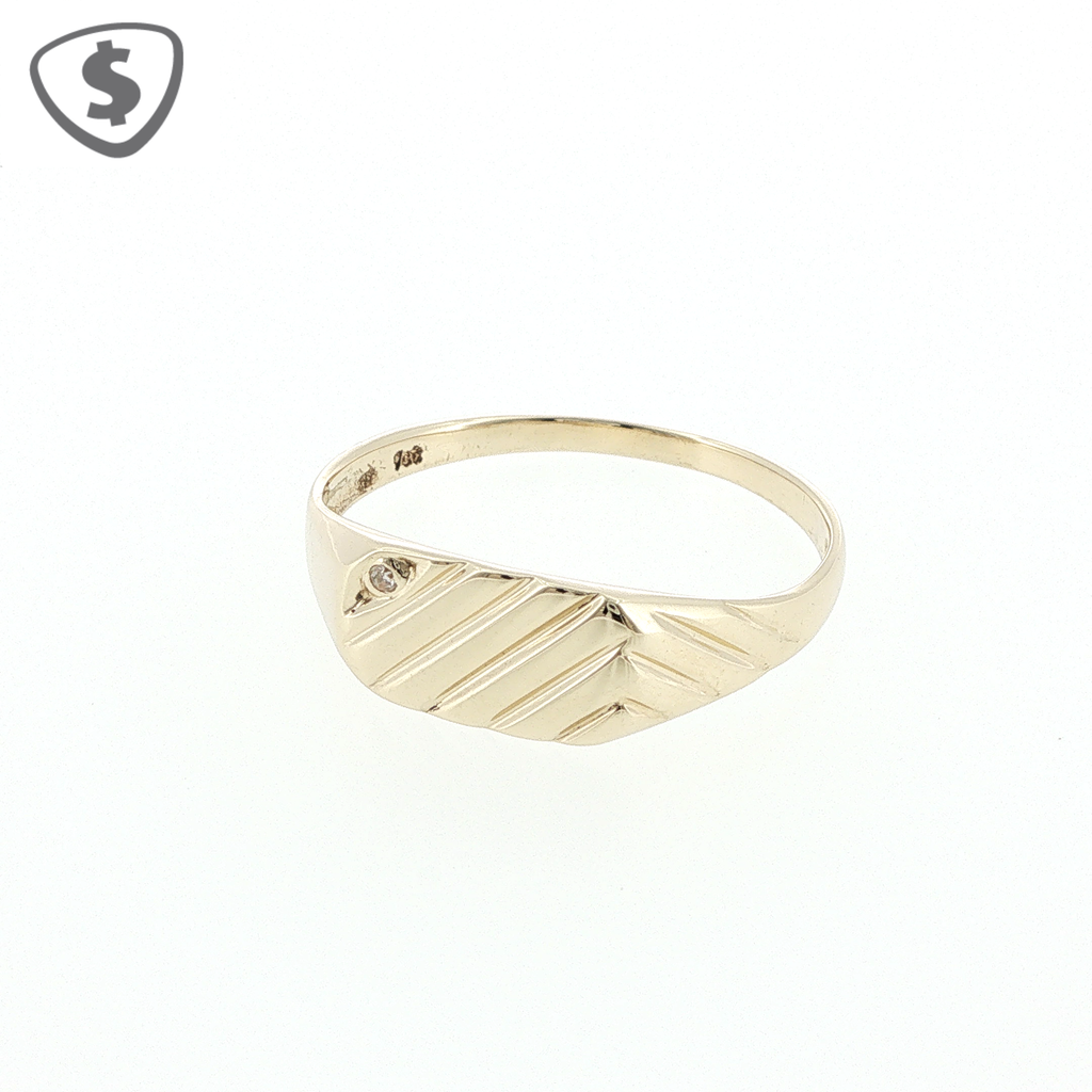 9ct Yellow Gold Diamond Signet Ring