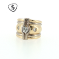 18ct Yellow Gold and Diamond Ring