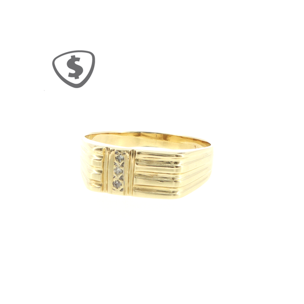 18ct Yellow Gold Ribbed Diamond Signet Ring