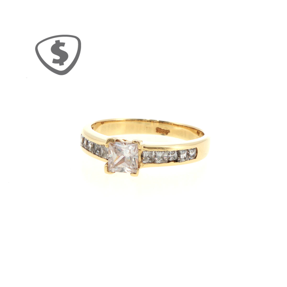 Princess Cut Diamond Ring in 18ct Yellow Gold